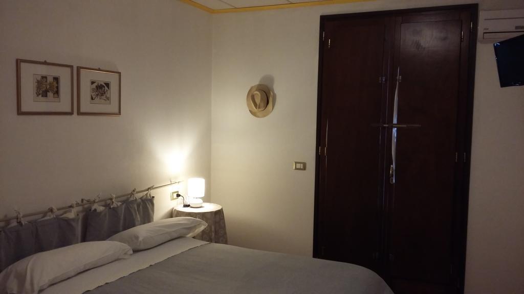 Agriturismo Boschi Реджиолло Экстерьер фото